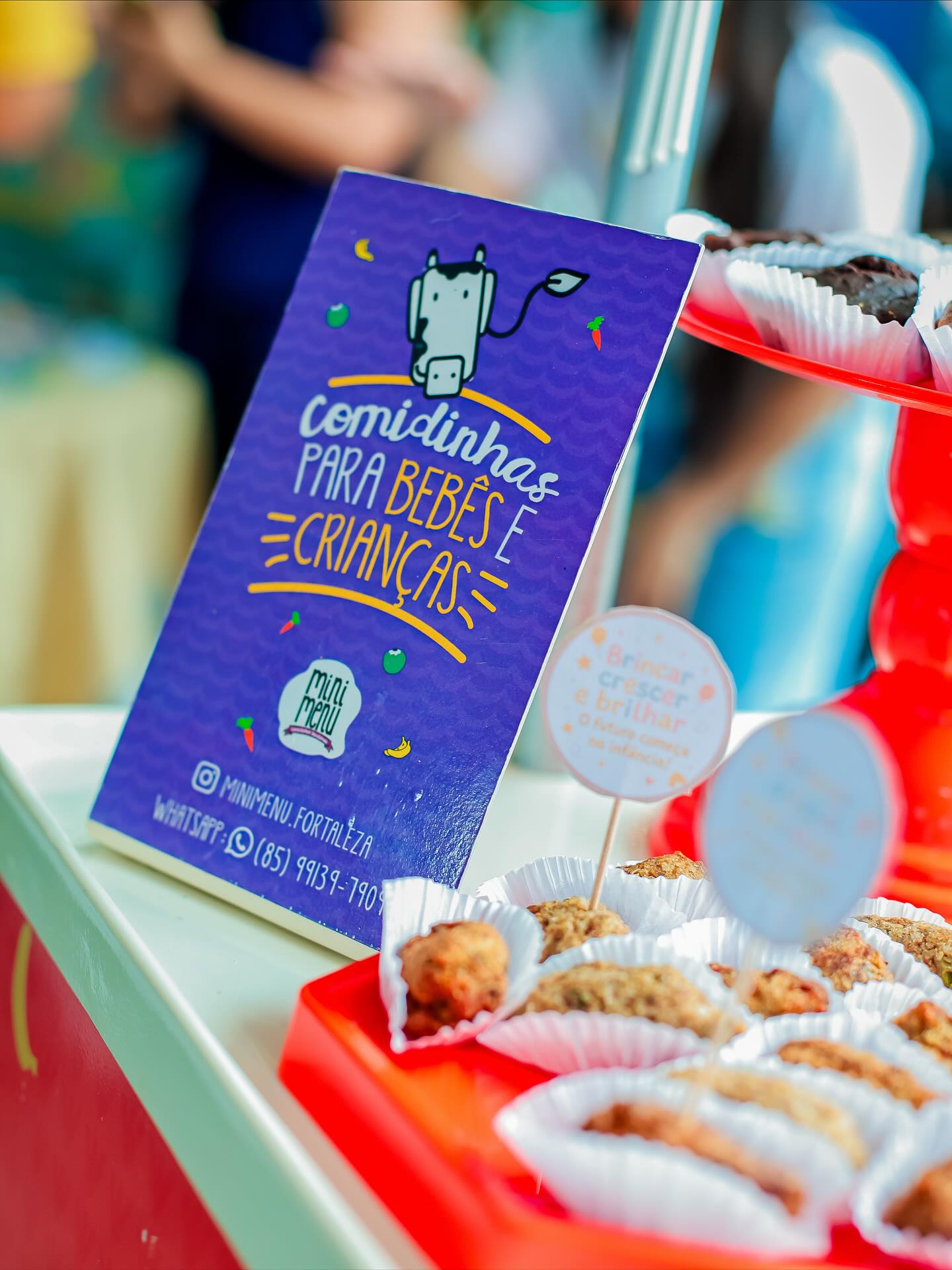 Foi especial demais ver os pequenos experimentando e aprovando os nossos lanchinhos saudáveis e nutritivos