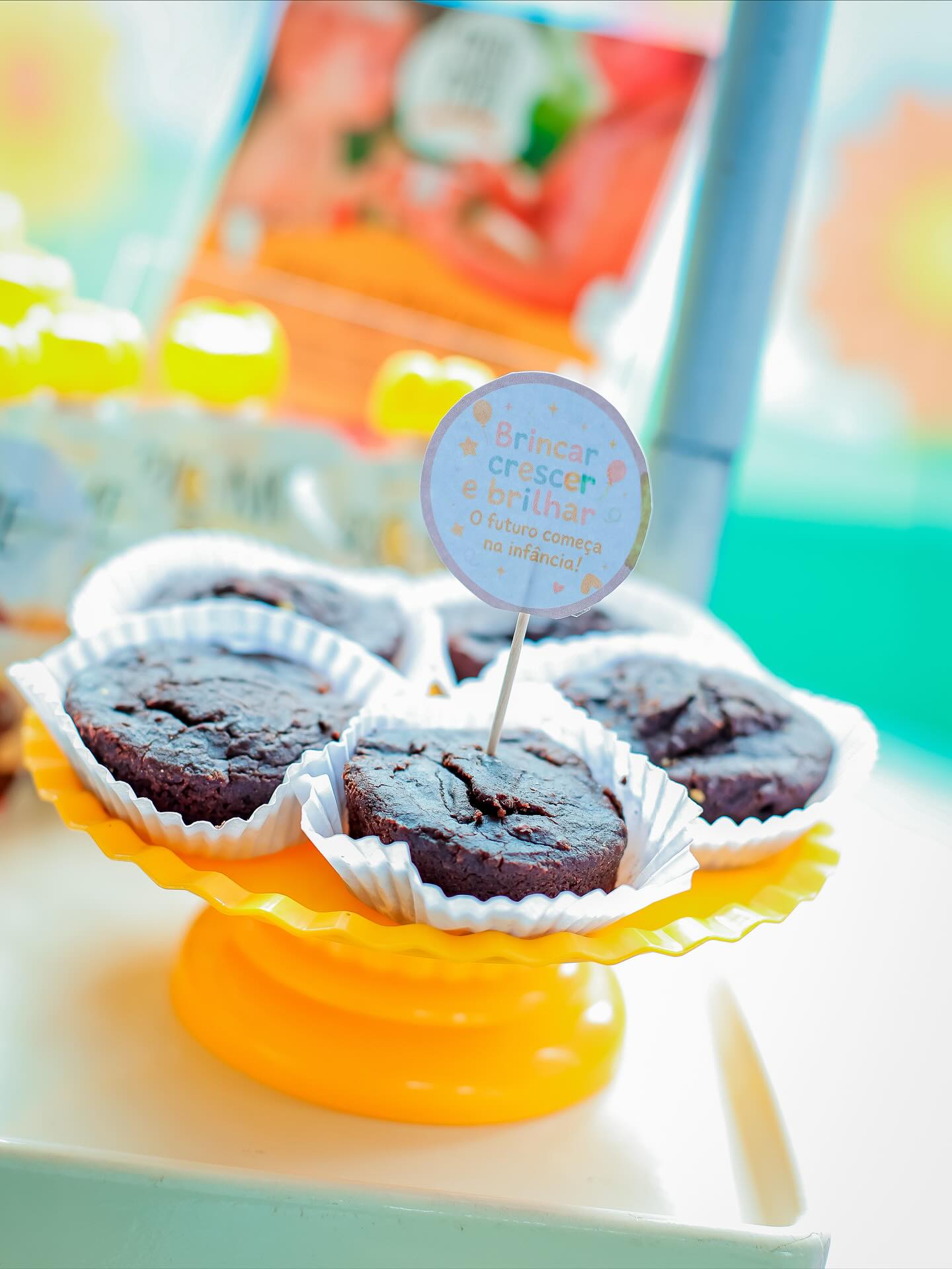 Foi especial demais ver os pequenos experimentando e aprovando os nossos lanchinhos saudáveis e nutritivos