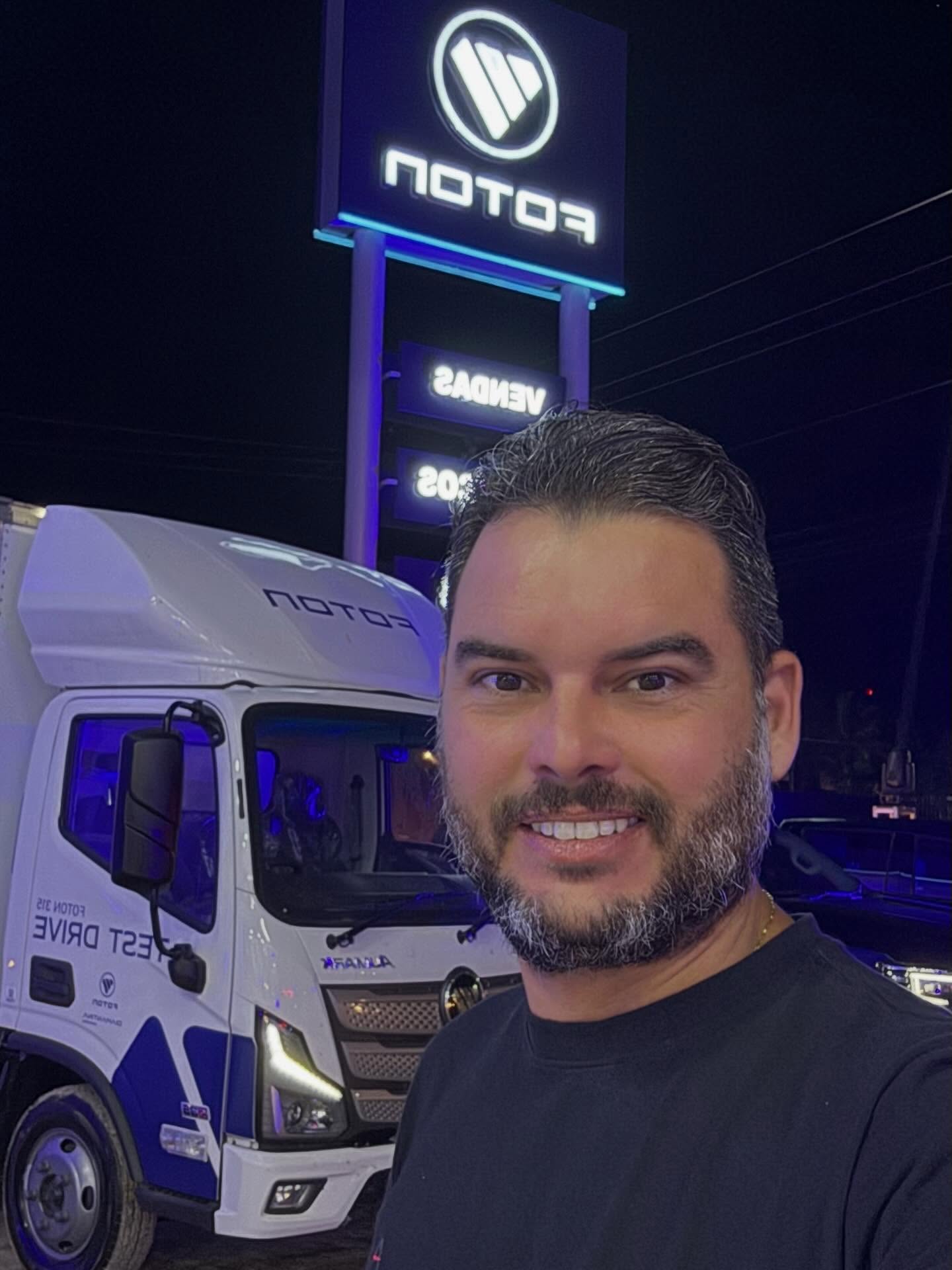 É com imensa satisfação que participo hoje da inauguração desta nova concessionária Foton Diamantina Caminhões.